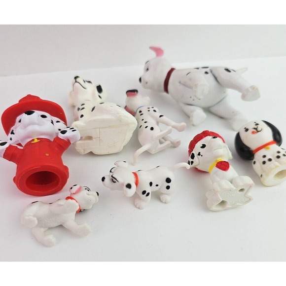 Lot Of 8 Small White Black Spots Dogs DISNEY 101 Dalmatian Pet Patrol Figures - Picture 4 of 8